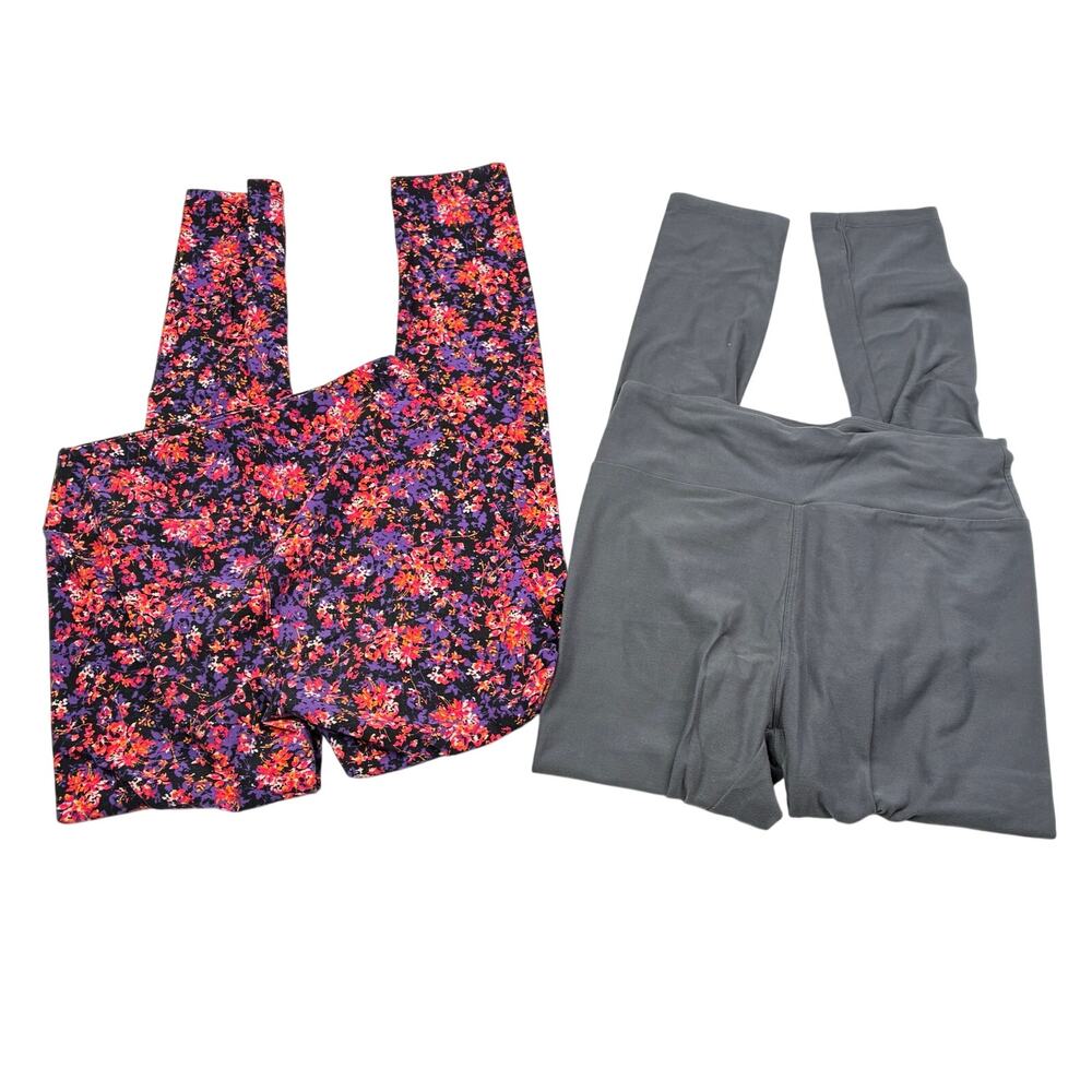 Lot of 2 Lularoe Leggings- Gray & Purple Purple Red Floral OS ONE SIZE